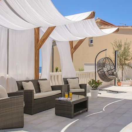 Apartments Villa Atlantis トロギール エクステリア 写真