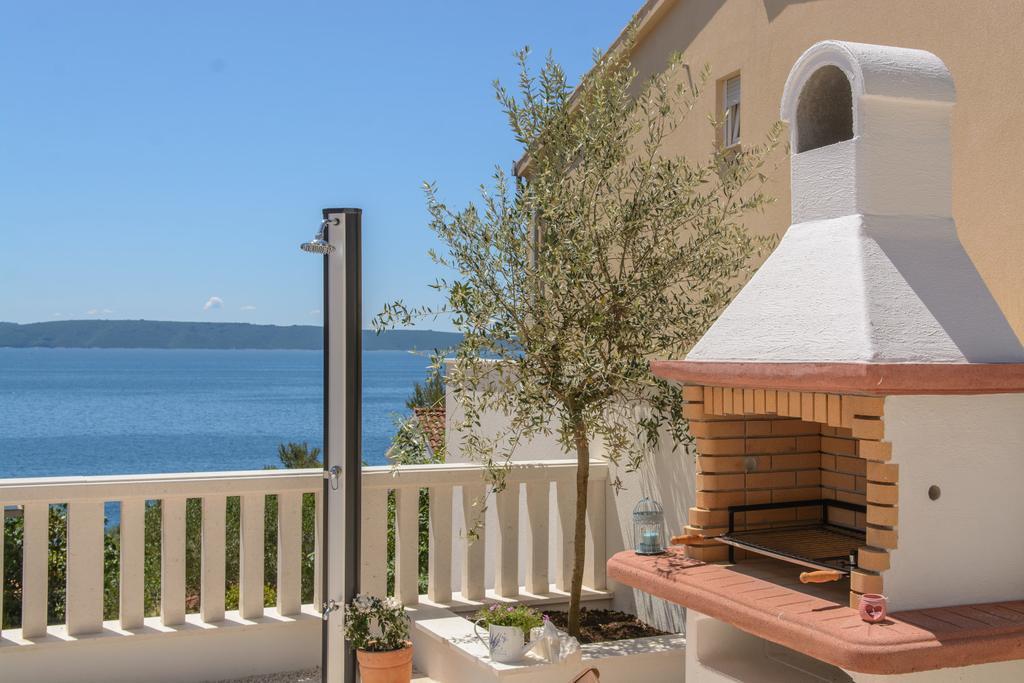 Apartments Villa Atlantis トロギール エクステリア 写真