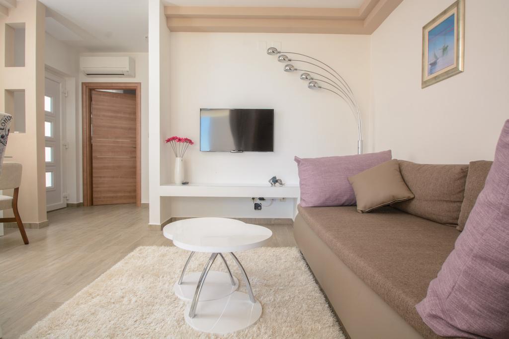 Apartments Villa Atlantis トロギール エクステリア 写真