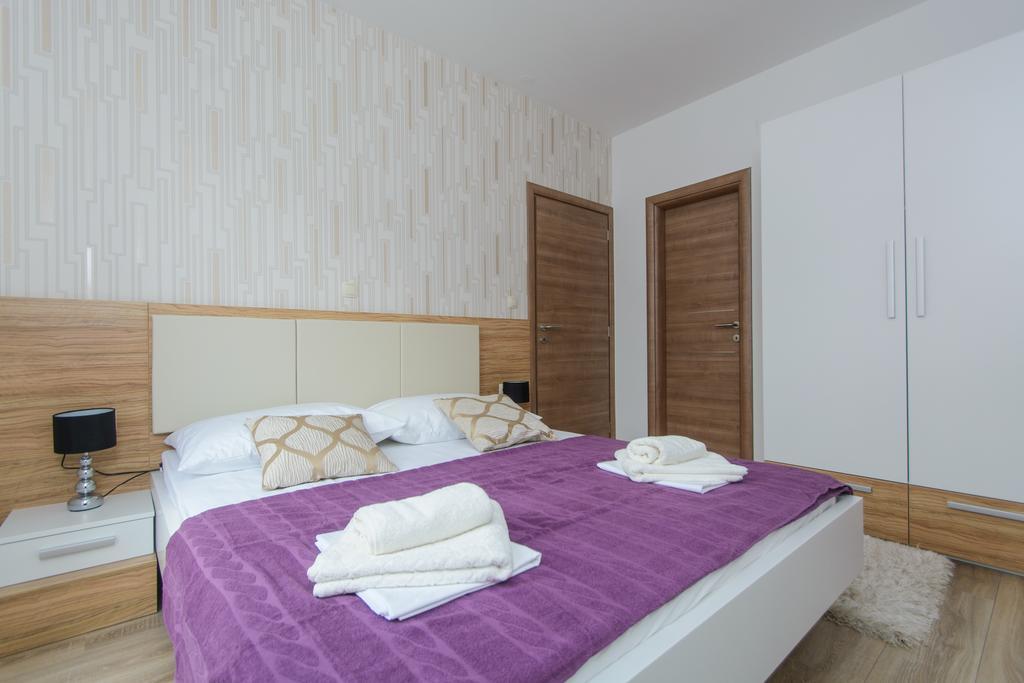Apartments Villa Atlantis トロギール エクステリア 写真