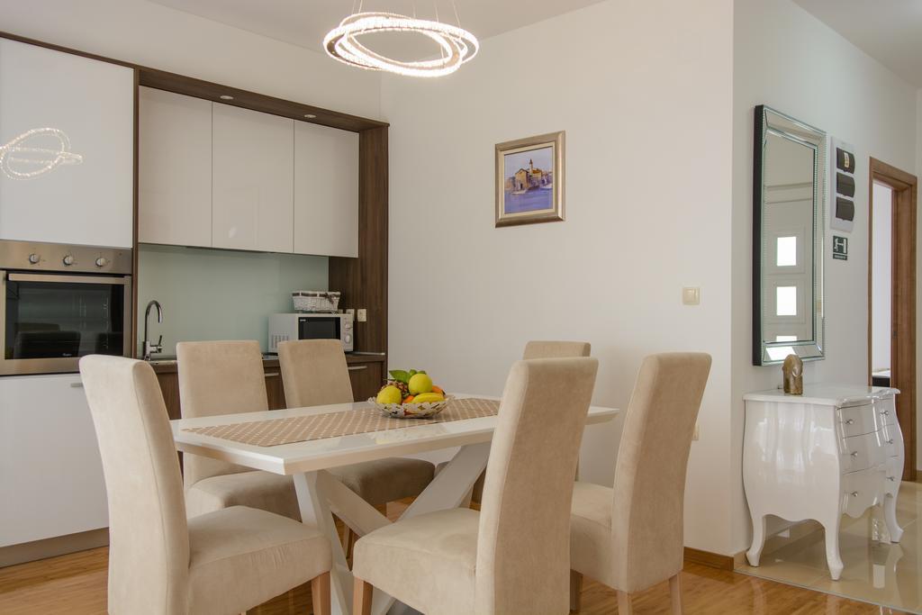 Apartments Villa Atlantis トロギール エクステリア 写真