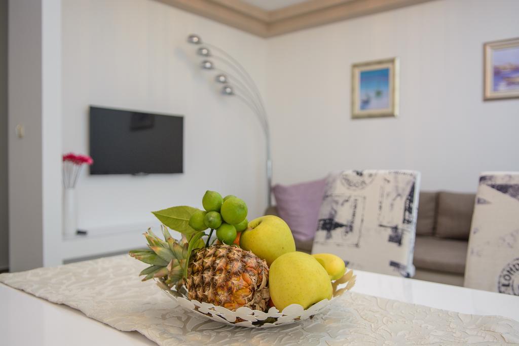Apartments Villa Atlantis トロギール エクステリア 写真